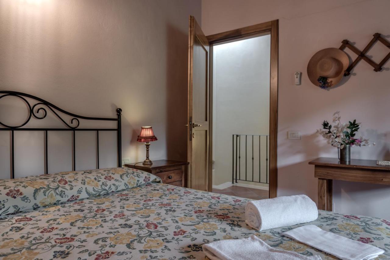 Borgo Al Cerro Casole dʼElsa Exterior foto