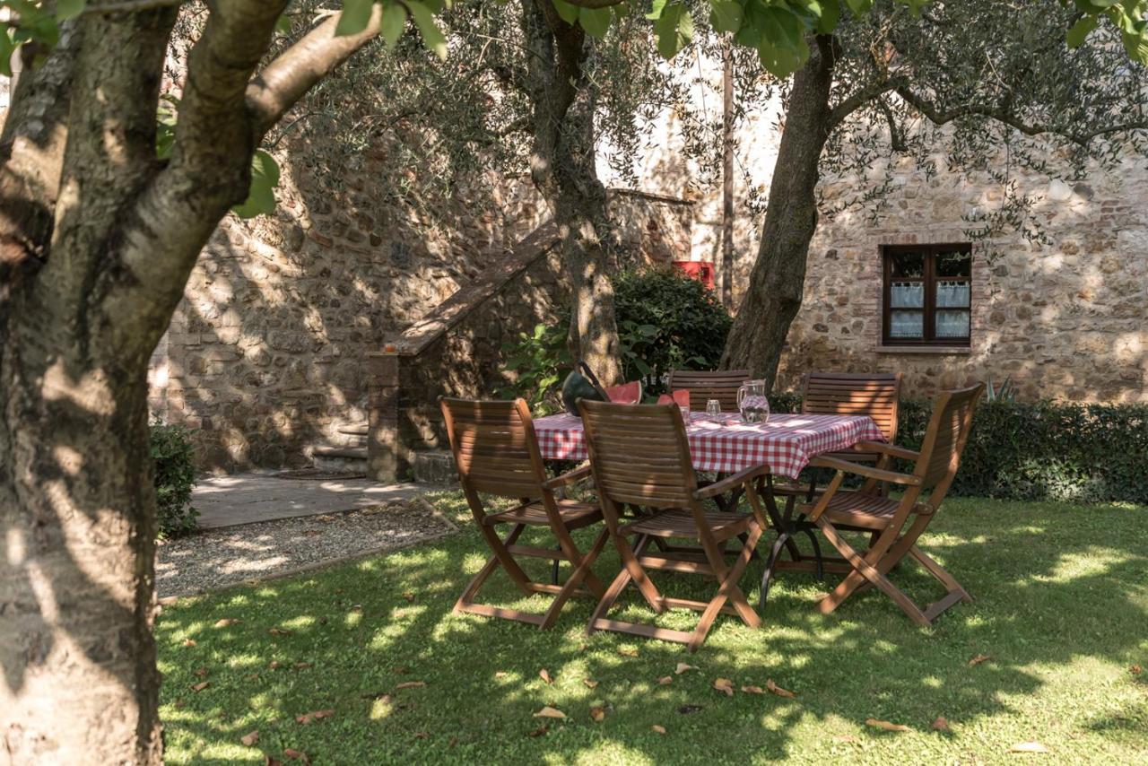 Borgo Al Cerro Casole dʼElsa Exterior foto